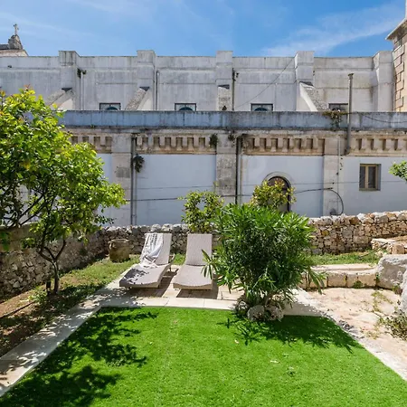 Apartment Campanile With Terrace By Wonderful Italy